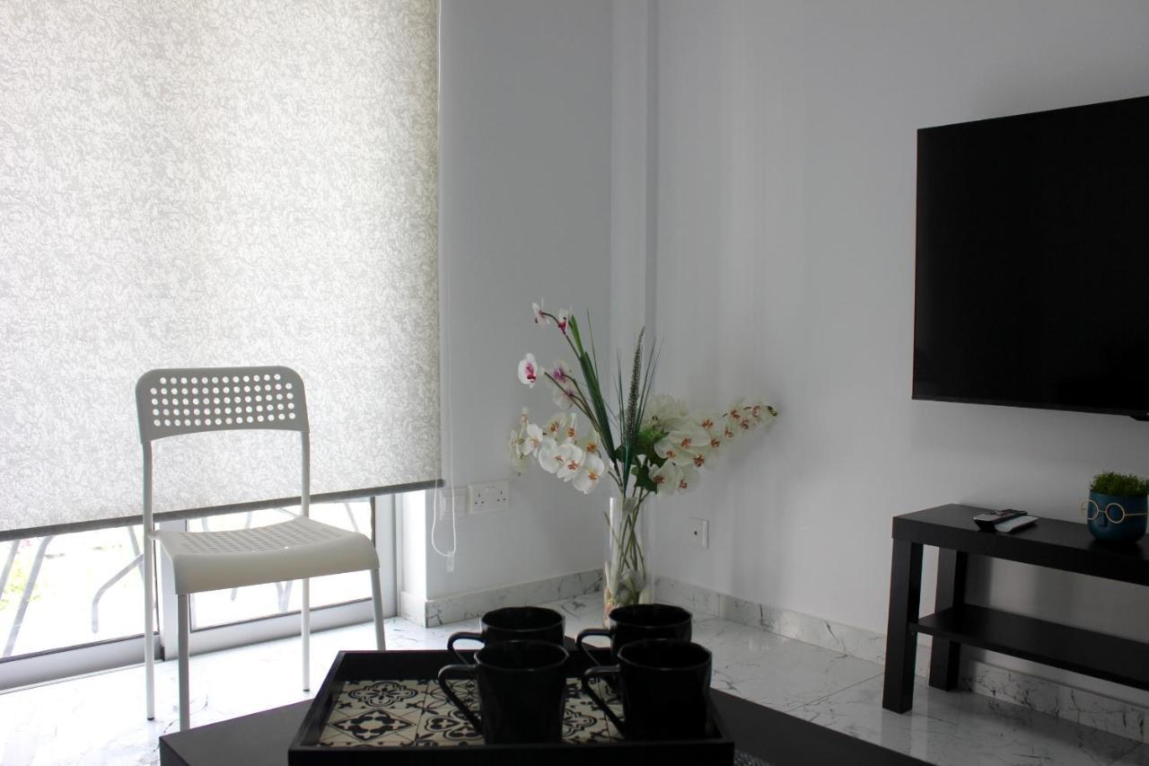 Amalia Residences Nikosia Exterior foto